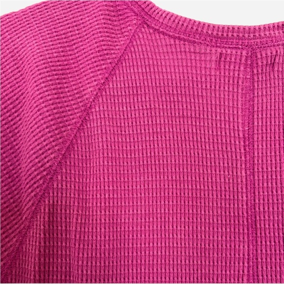 Knox Rose T-shirt - Picture 6 of 6